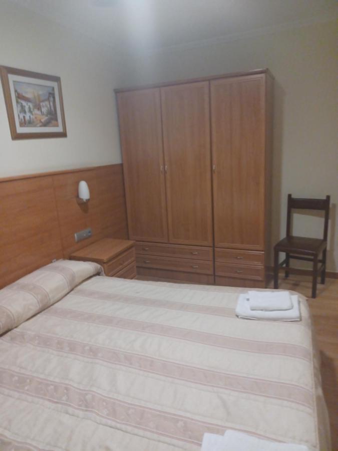 Hotel 2 De Mayo 2 Шинсо-де-Лімія Екстер'єр фото